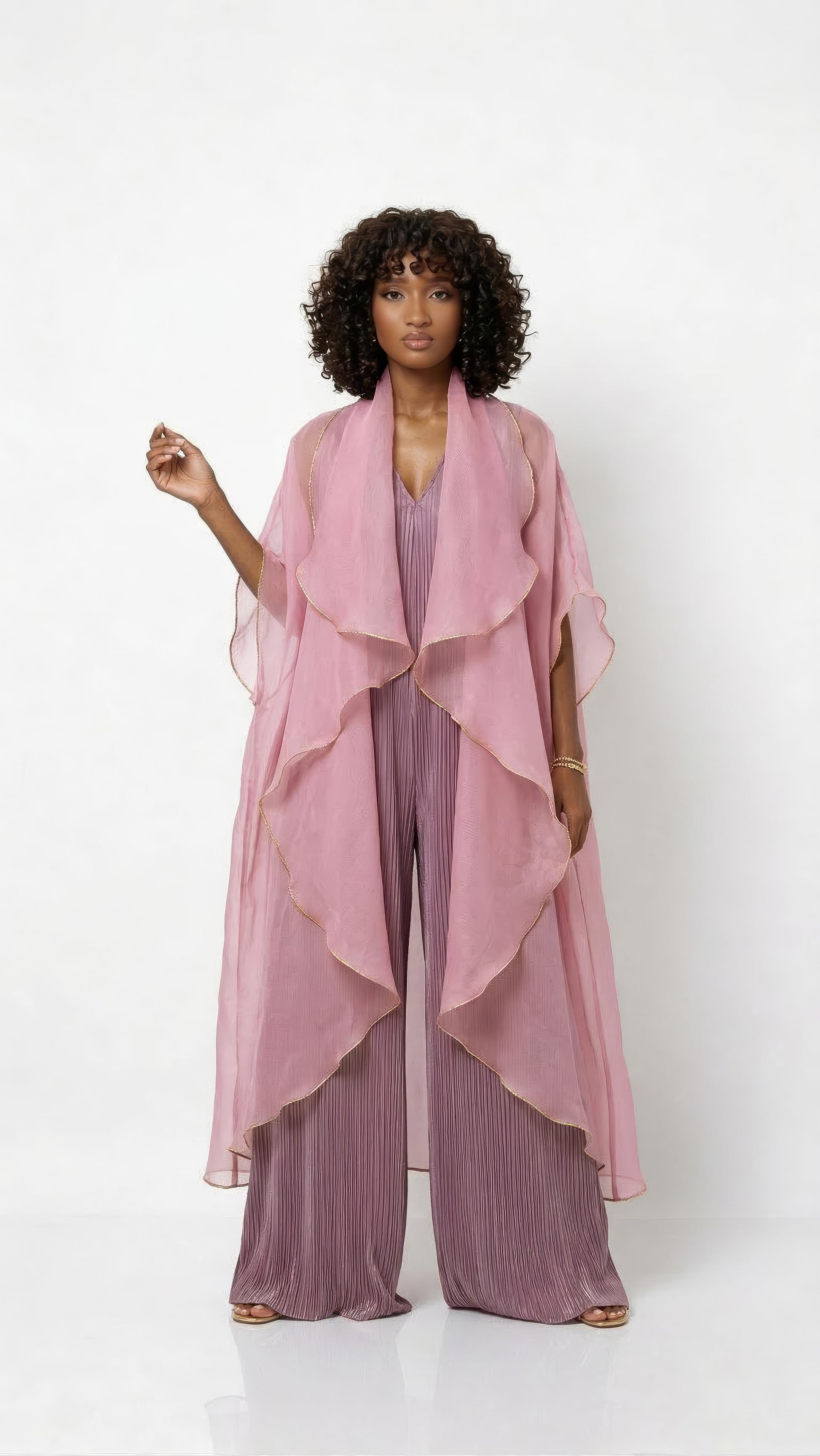 Saeeda Set in lavender rose worn by a model.
